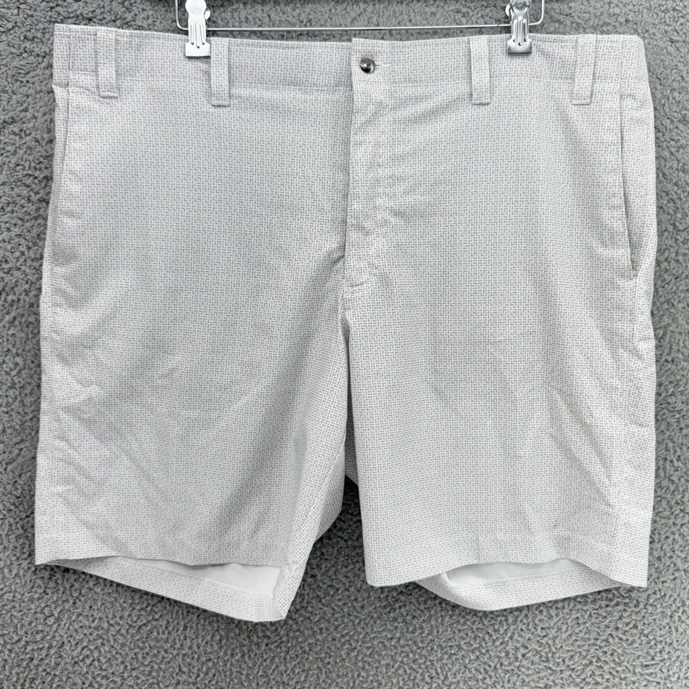 Callaway Shorts Mens 42 Gray Geo Chino Golf Stretch Performance Pro Spin READ*‎